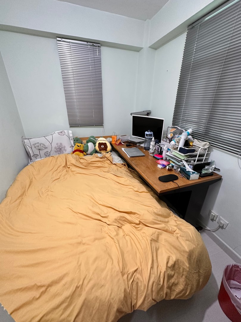 1400 sq ft, 2-bedroom unit with rooftop on the 3rd floor in Yuen Ling Village63438372714753111