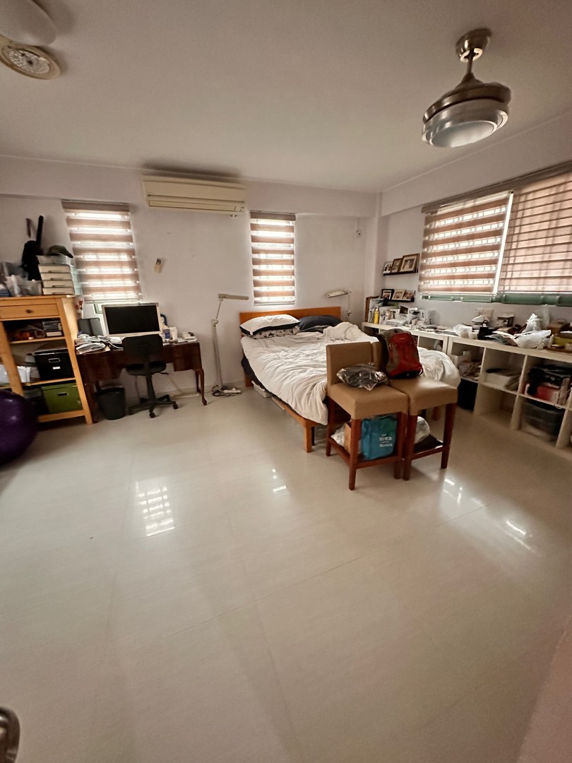 1400 sq ft, 2-bedroom unit with rooftop on the 3rd floor in Yuen Ling Village63438372714753112
