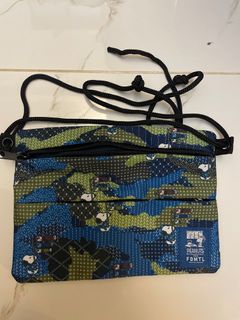 （分類：）位於 。 由 geeligooloo 提交（商品編號 1230886676，圖片 1）。簡介： 。