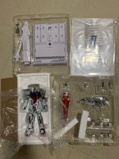 （分類：）位於 。 由 kinyeung82 提交（商品編號 1230744009，圖片 1）。簡介： 。