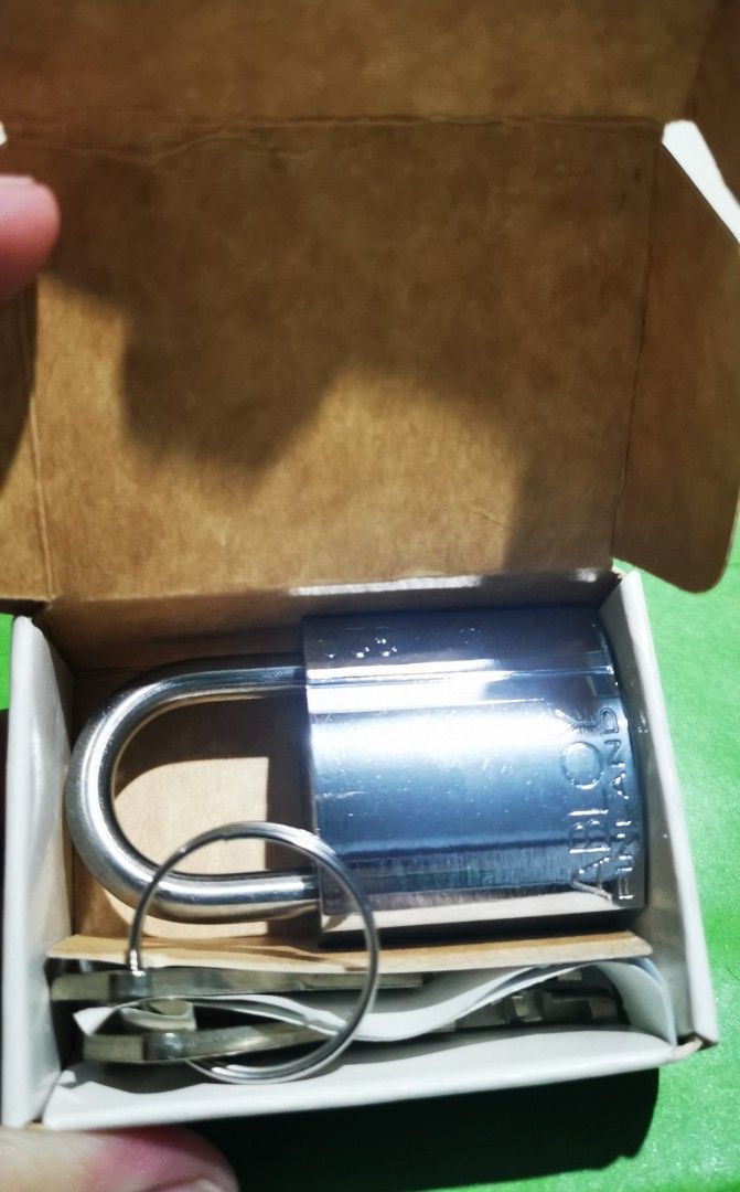 Abloy lock (Category: Locks, Doors & Gates) located in Makati City. Submitted by rontagz (Listing ID 1230826489, Image 1). Description: brand new pl 320/20 isang size lang po ang meron pl 330/20.