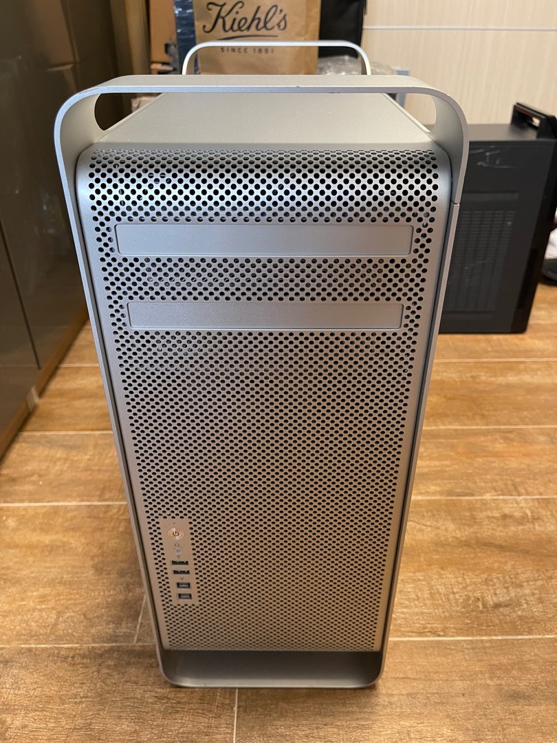 定番人気！ Mac Pro Mac Pro (Mid 2010) ☆2×2.4 Quad Core - www