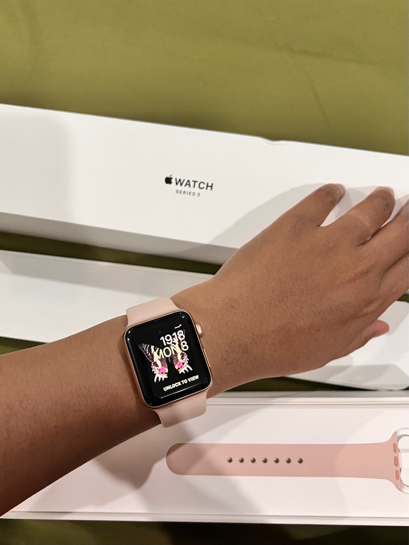 Apple Watch Series 3 Rose Gold 38mm on Carousell