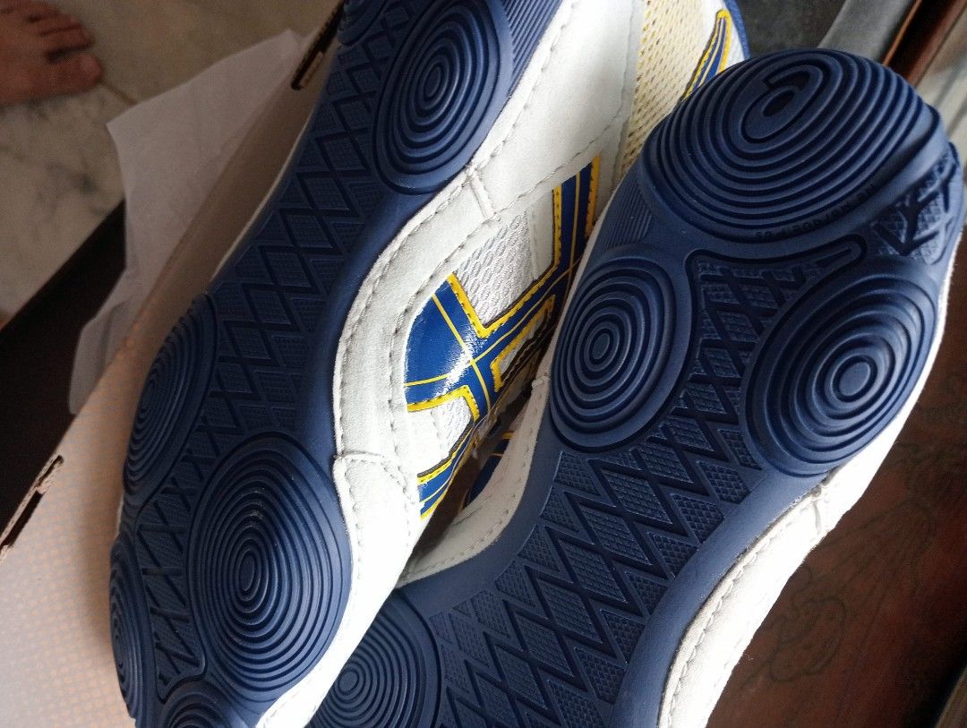 Asics discount cael v3