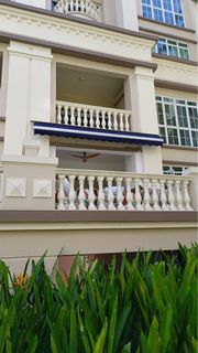 (Category: ) located in . Submitted by showah (Listing ID 1230753253, Image 1). Description: .