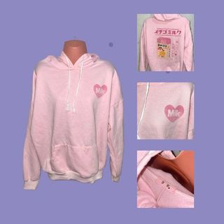 (Category: ) located in . Submitted by mint.pastel (Listing ID 1230904813, Image 1). Description: .