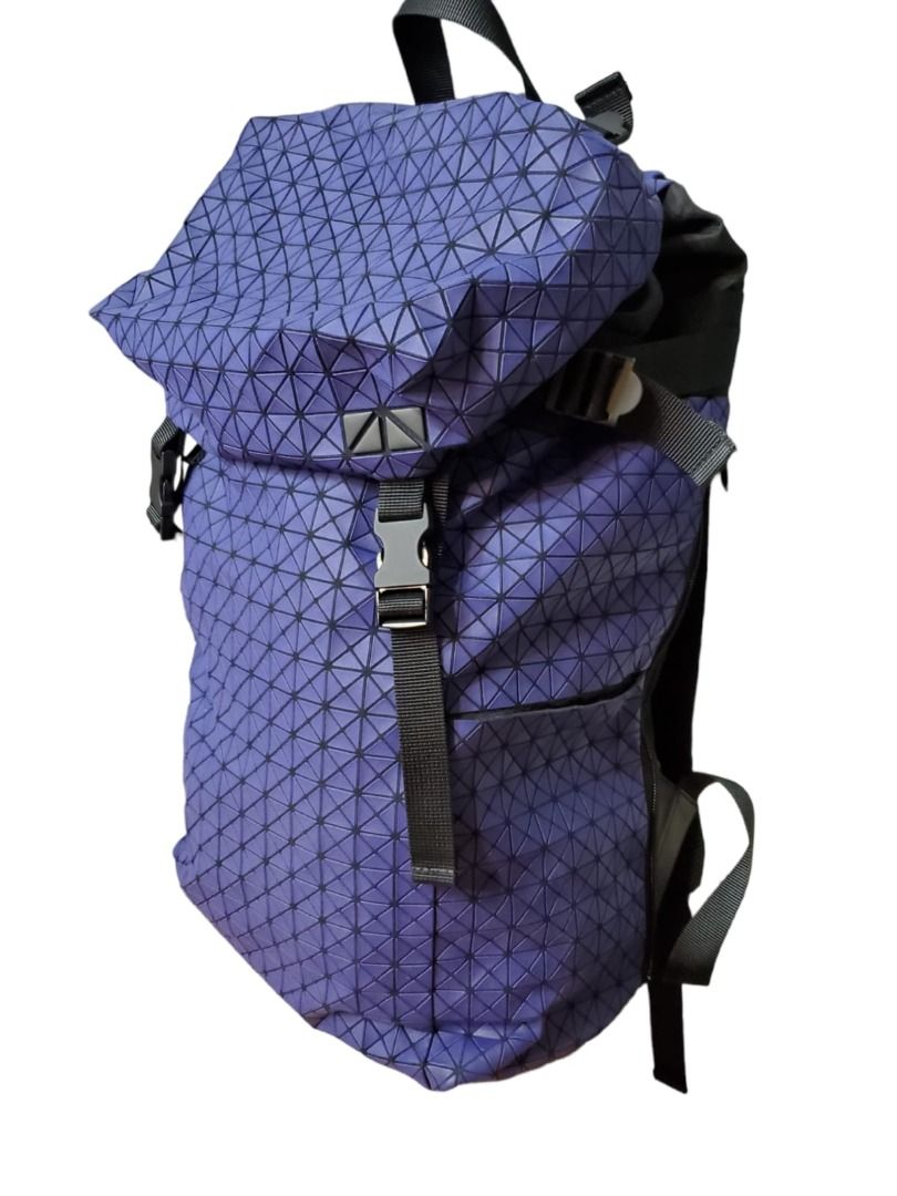 Handbag Issey Miyake Purple in Plastic - 29384505