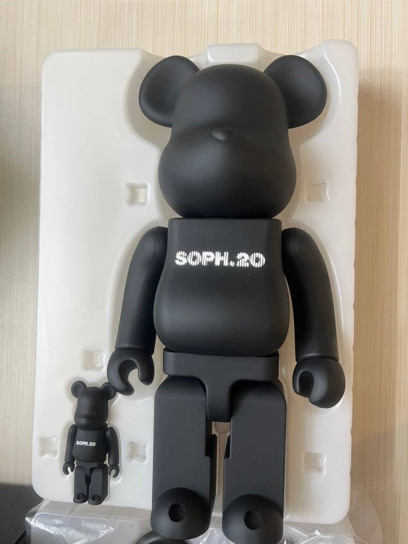 Bearbrick soph 20th anniversary uniform experiment 100% 400% 1 set