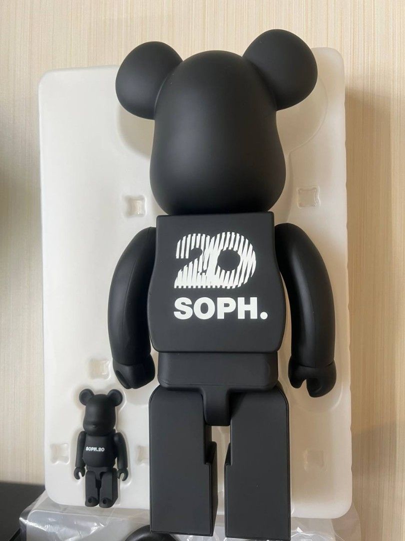 Bearbrick soph 20th anniversary uniform experiment 100% 400% 1 set