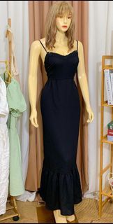 Beautiful vintage backless maxi dress