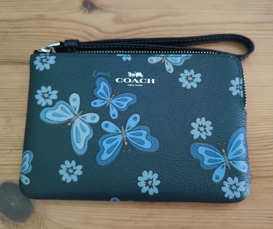 Corner zip wristlet sales with butterfly print