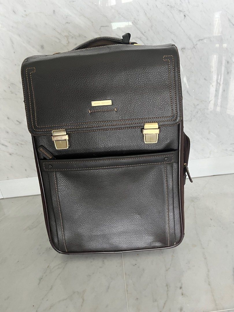 Brooks brothers suitcase store