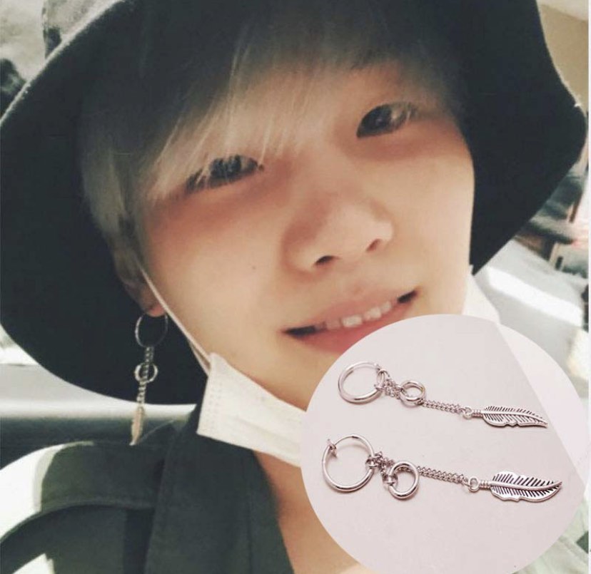 Bts top feather earrings