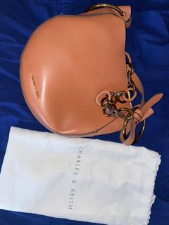 (Category: ) located in . Submitted by comfyfabrics (Listing ID 1230818497, Image 1). Description: .