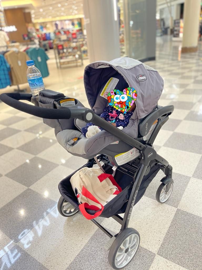 Chicco bravo sale base