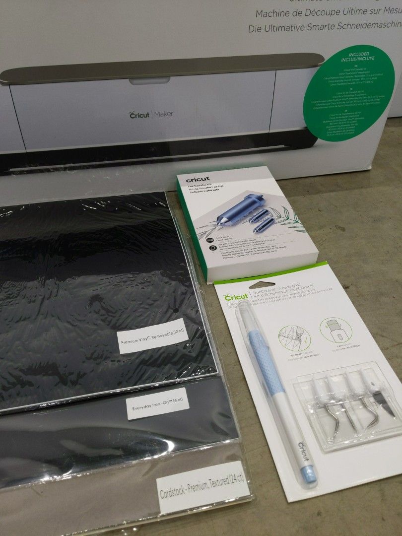 BRAND NEW FULL SET Cricut Maker Creative Bundle (U.P. 500) Includes