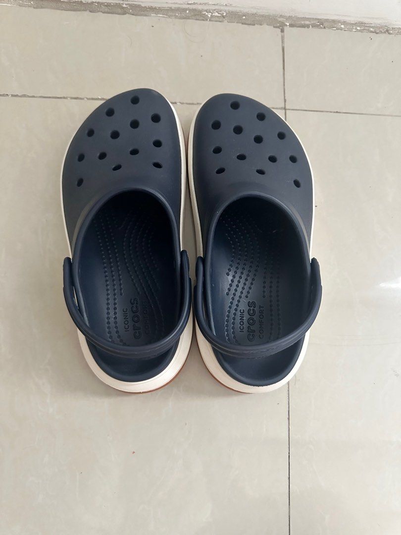 croc force ones