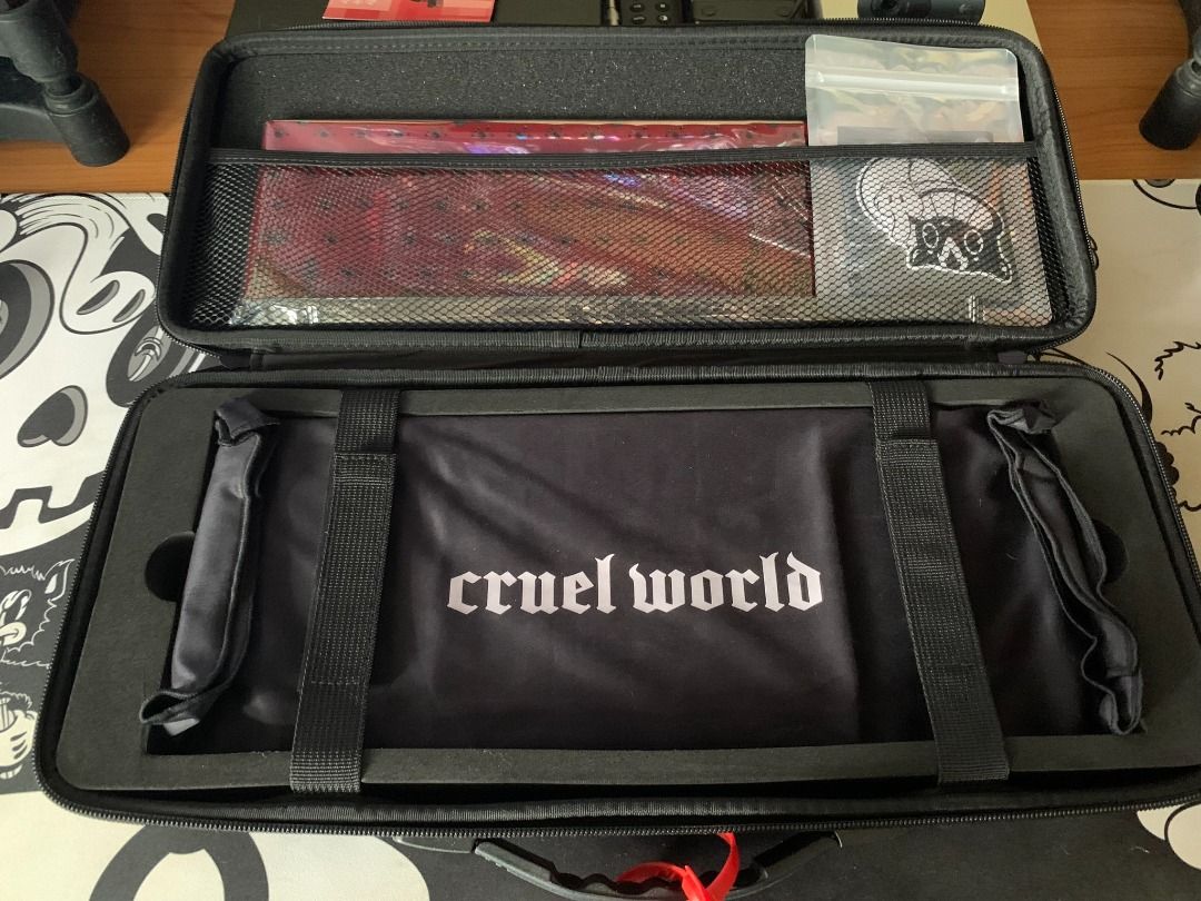 Cruel World CW88 'Skunkworxxx' Black LE WKL TKL, Computers & Tech