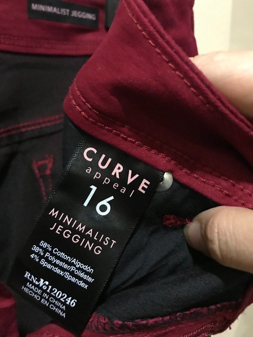 Curve appeal minimalist jegging size 8 top