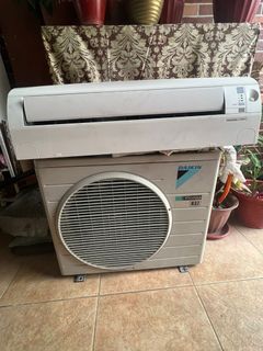 Daikin Parts Out Old Airconditioner