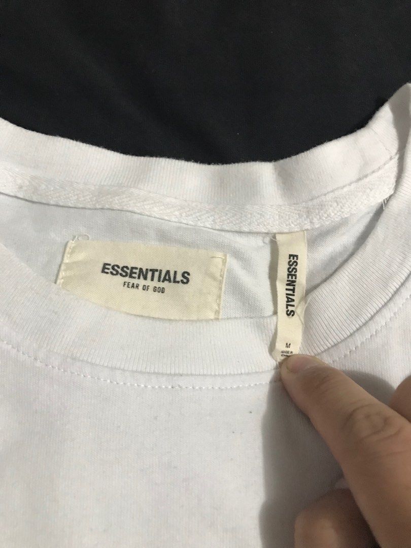 Essentials Back Label Essentials Fear of God Back logo (Non-reflective) on Carousell