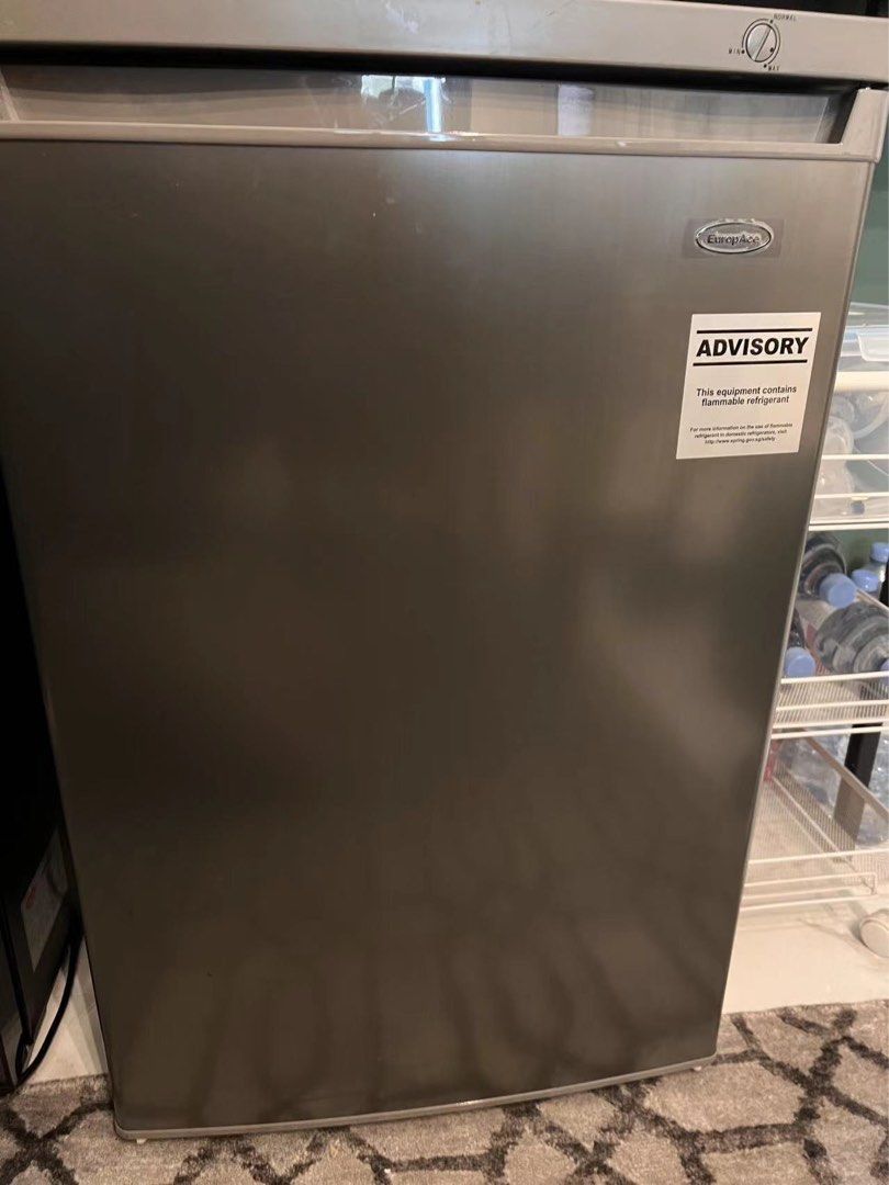 Flashsale!!! EuropAce Upright Freezer 85L (STILL UNDER WARRANTY), TV