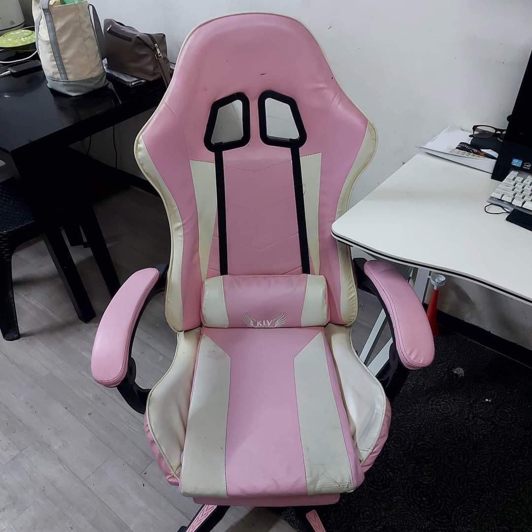 Gaming Table & Chair on Carousell