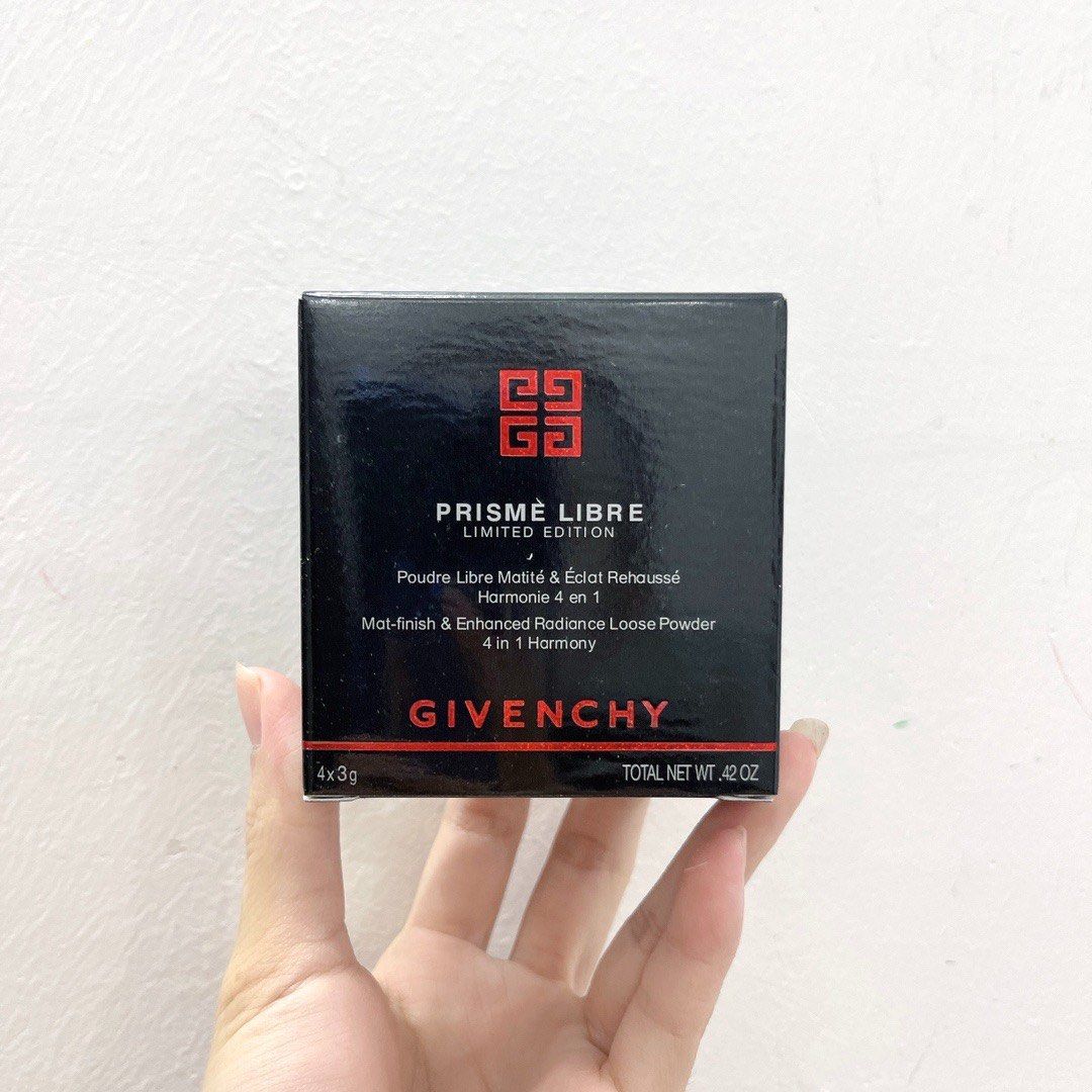 Givenchy四宮格散粉10號聖誕限量版, 美容＆個人護理, 健康及美容- 皮膚