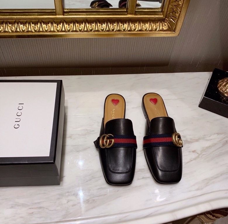 Gucci classic shop slippers