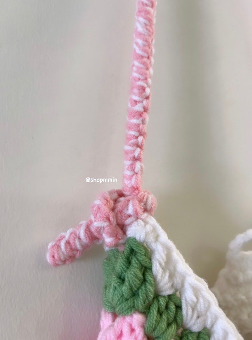 Samoolam Handmade Crochet Boho Bag Charm Key Chain - Green Flower