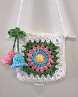 (Category: ) located in . Submitted by shopmmin (Listing ID 1230814583, Image 1). Description: .