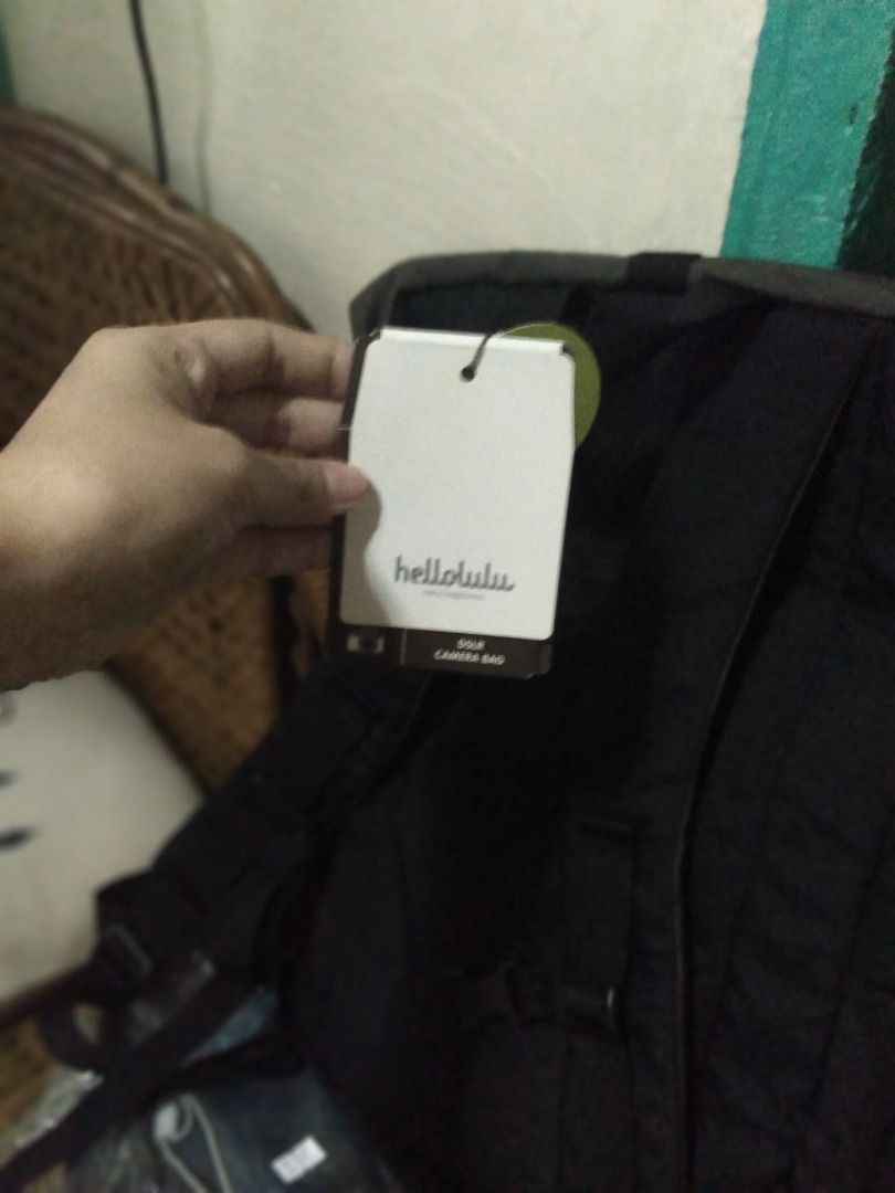 Hellolulu Camera Backpack (Category: Backpacks) located in General Tinio. Submitted by hongkongapparel (Listing ID 1230894272, Image 2). Description: Authentic and Brand New Hellolulu Camera BackPack Color: Two-tone Black and Gray kasya Ipad No Issue, No Stain 🌸 Strictly‼ ✅Payment First ✅Buyer will shoulder the SF ✅ No return, No exchange Policy to ALL MY ITEMS MOP: 🌸 ✅GCash ✅ Bank Transfer (BDO) ✅Remittance.