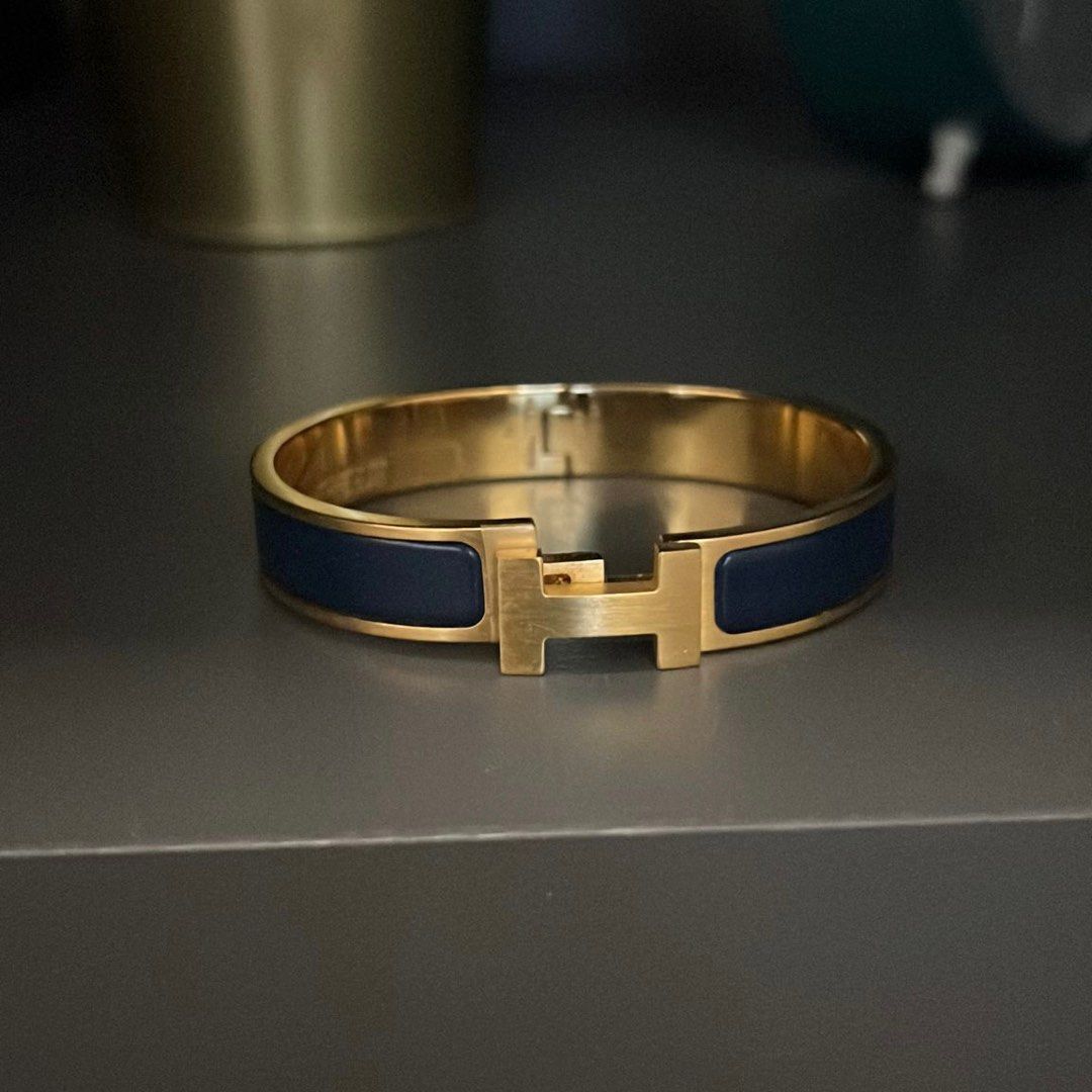 Hermès Clic HH So Black bracelet, Luxury, Accessories on Carousell