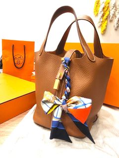 （分類：）位於 。 由 chachakyy 提交（商品編號 1230902146，圖片 1）。簡介： 。