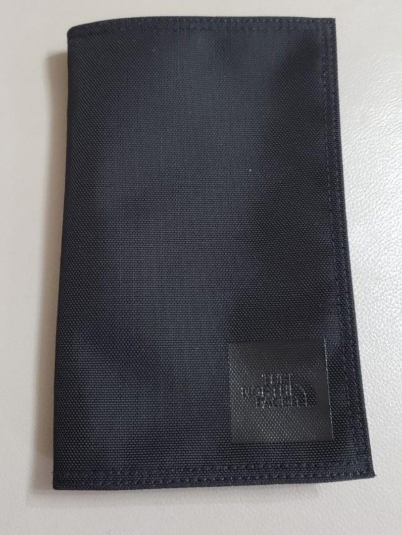 Japan The North Face passport holder