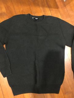 Japan Uniqlo Forest Green Sweater