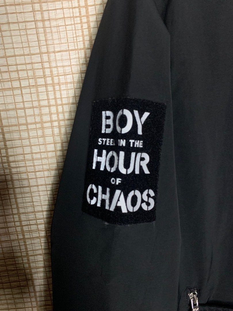 London Boy Parka Jacket (Category: Coats, Jackets and Outerwear) located in Baguio. Submitted by THRIFThingWars (Listing ID 1230769582, Image 3). Description: Chest: 23" Length: 29" (Front), 31" (Back) Issue: button paint chip.
