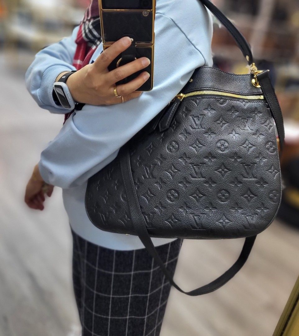 Louis Vuitton Spontini In Empreinte Noir | ModeSens