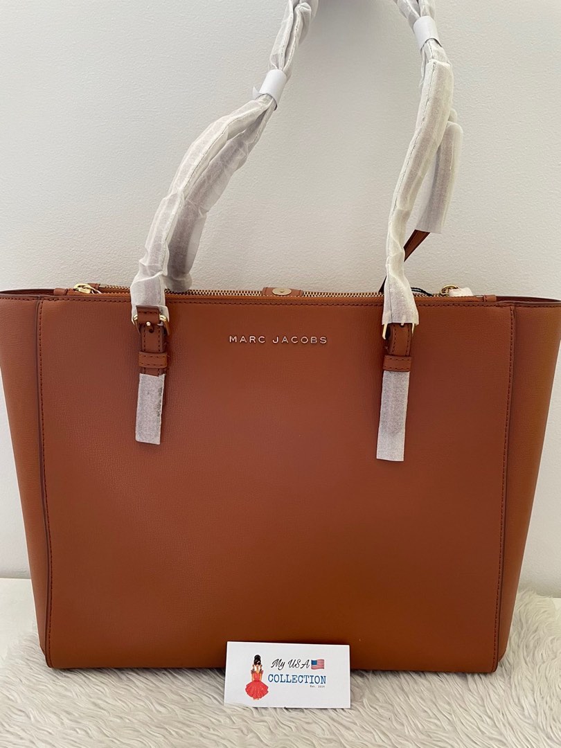 Marc Jacobs Commuter Leather Tote Bag in Smoked Almond, Luxury, Bags