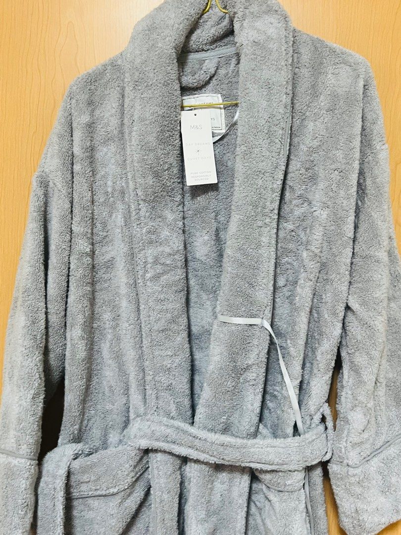 m and s towelling robe