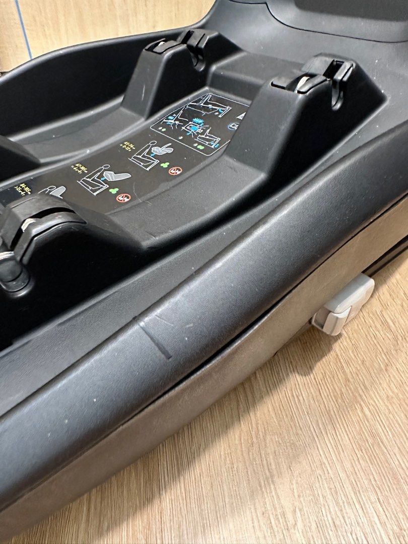 Maxi Cosi Rock Car Seat, Babies & Kids, Going Out, Car Seats on Carousell