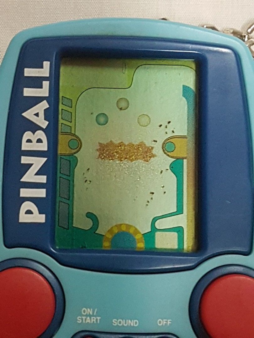 MGA Entertainment Pinball Keychain Classic Game, Hobbies & Toys, Toys