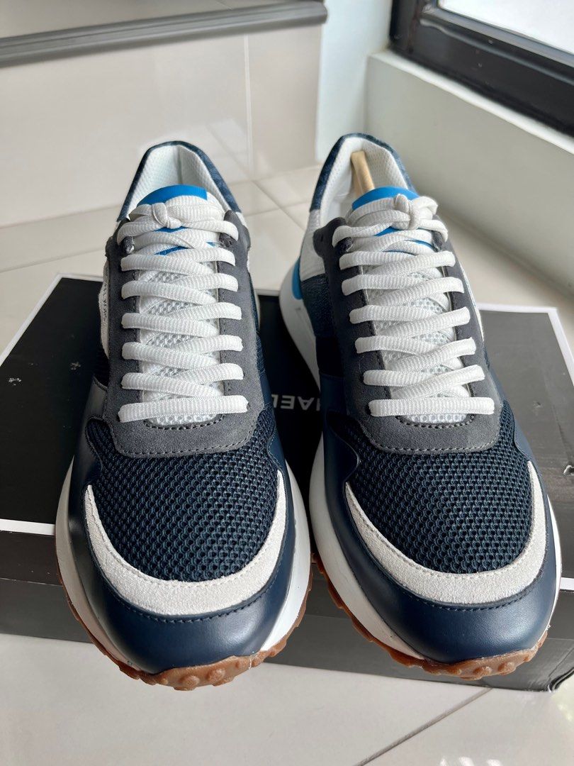 Michael Kors Dax Trainer Navy Size 9.5 US Men