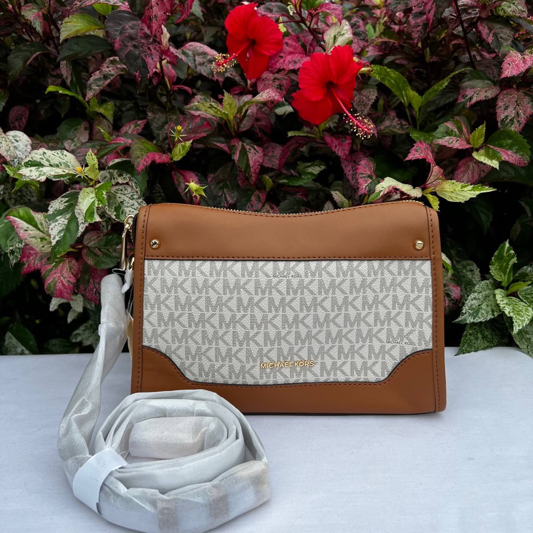 Michael kors MK Harrison Large CB Vanilla. 24x6x17., Barang Mewah, Tas