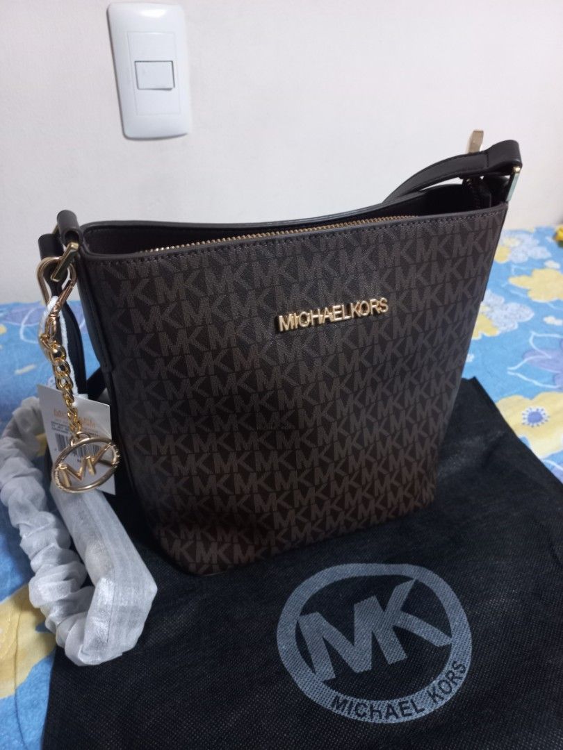 Michael Kors MK Jet Set Chain Shoulder to Genuine Leather Bag