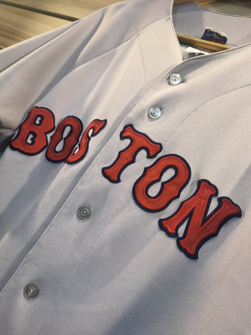 MLB BOSTON RED SOX MAJESTIC JERSEY Men s Fashion Activewear on