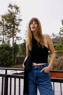 Never Worn Just Washed Zara Linen Asymmetric Crop Top