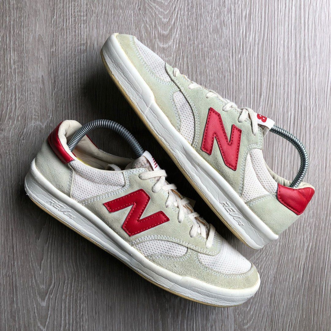 New balance hotsell 300 vintage uk
