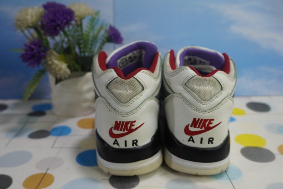 nike air flight all white