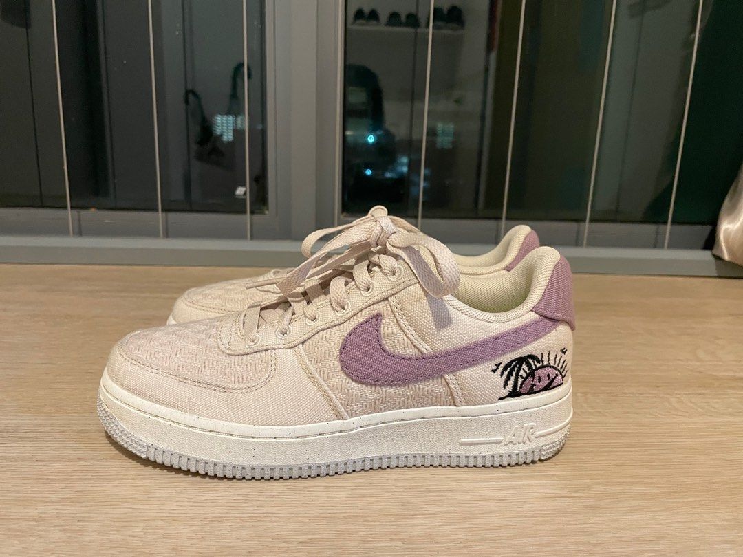 Nike Air Force 1 07 SE size 5.5 Women s Fashion Footwear